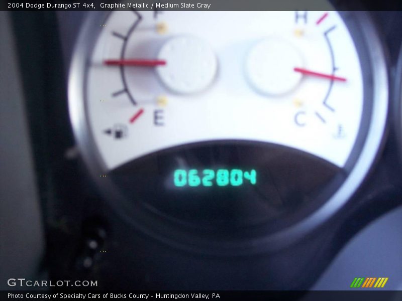 Graphite Metallic / Medium Slate Gray 2004 Dodge Durango ST 4x4