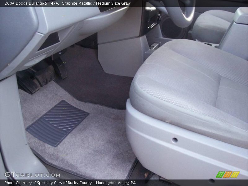 Graphite Metallic / Medium Slate Gray 2004 Dodge Durango ST 4x4