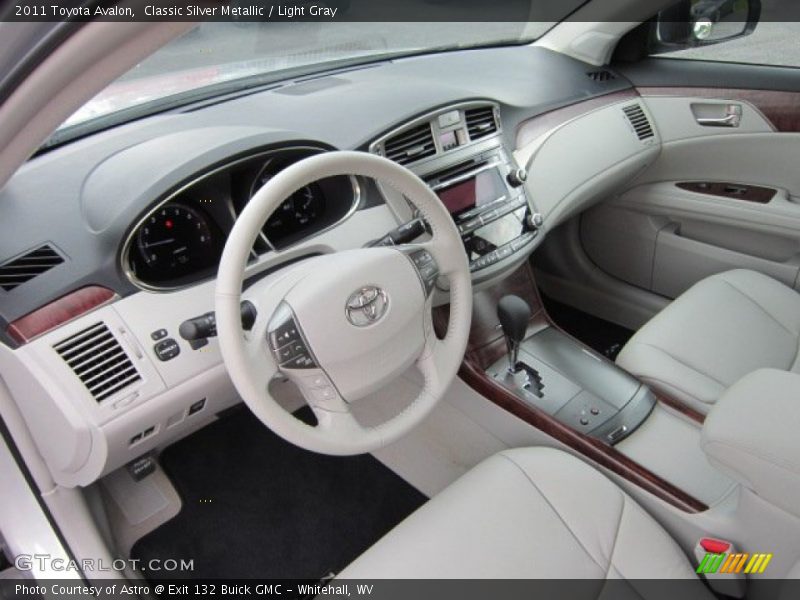 Classic Silver Metallic / Light Gray 2011 Toyota Avalon