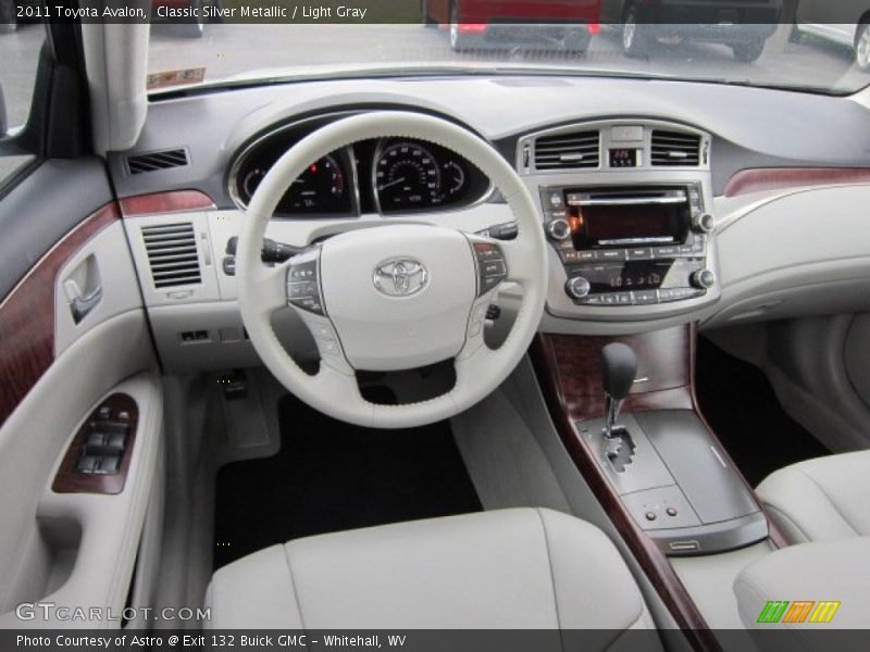 Classic Silver Metallic / Light Gray 2011 Toyota Avalon