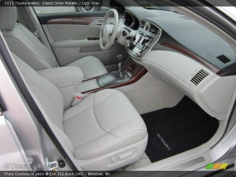 Classic Silver Metallic / Light Gray 2011 Toyota Avalon