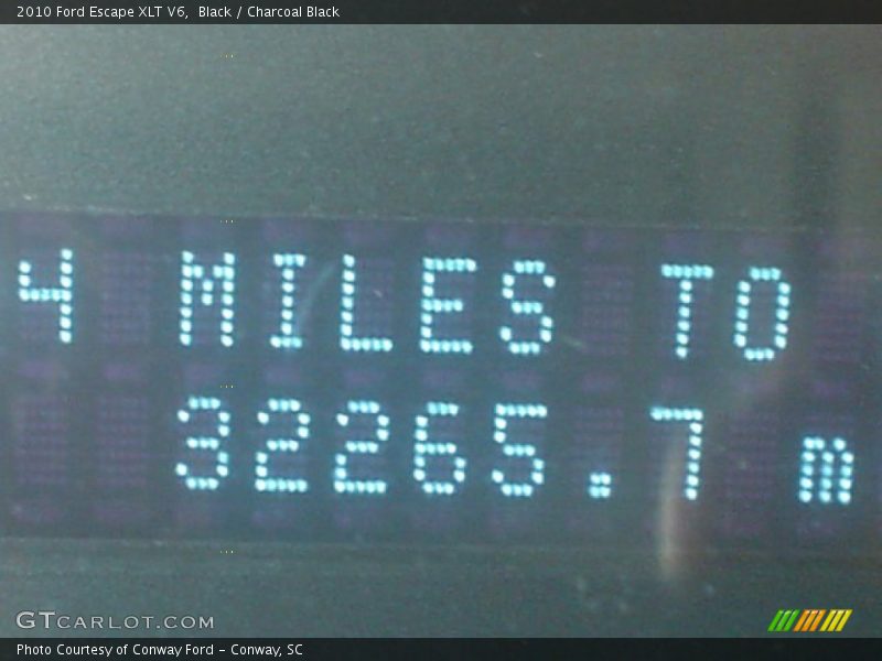Black / Charcoal Black 2010 Ford Escape XLT V6
