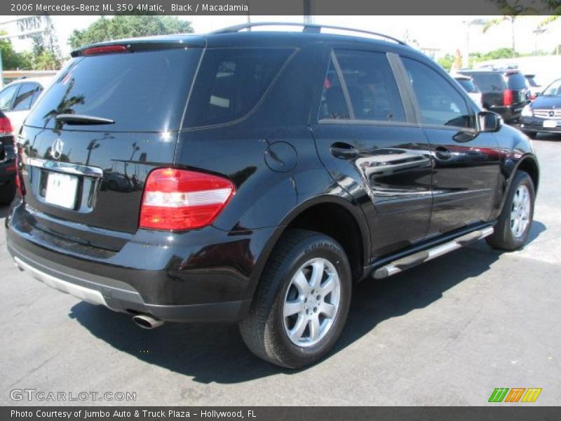 Black / Macadamia 2006 Mercedes-Benz ML 350 4Matic