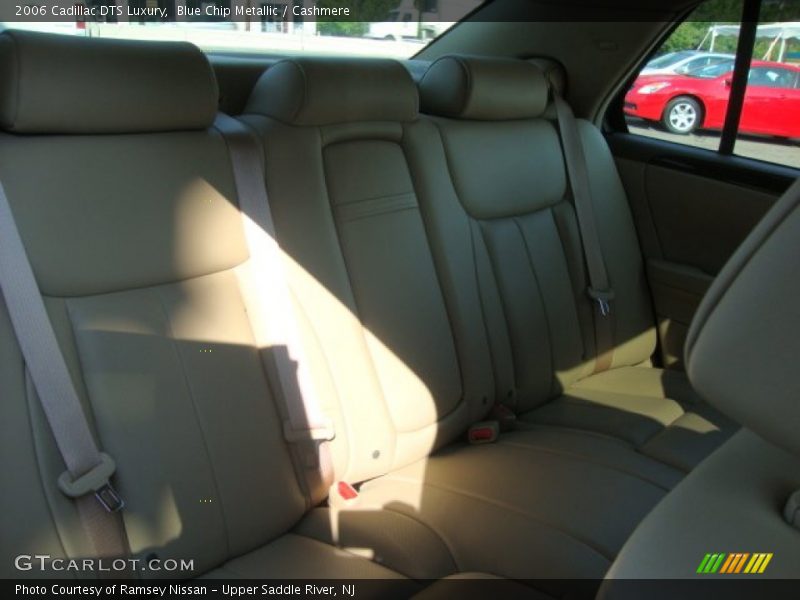 Blue Chip Metallic / Cashmere 2006 Cadillac DTS Luxury