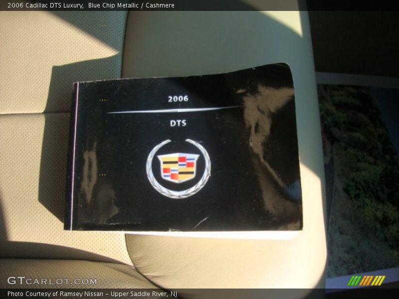 Blue Chip Metallic / Cashmere 2006 Cadillac DTS Luxury