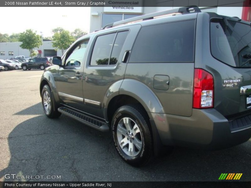 Storm Gray / Graphite 2008 Nissan Pathfinder LE 4x4