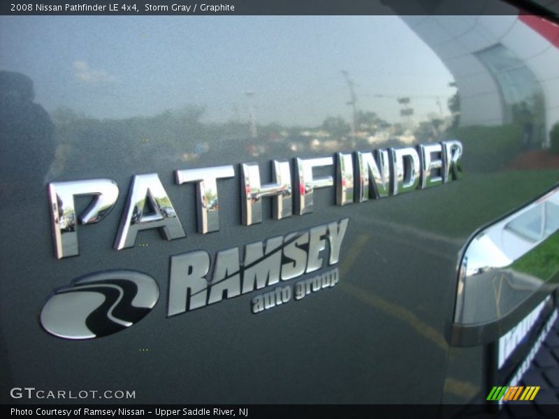 Storm Gray / Graphite 2008 Nissan Pathfinder LE 4x4