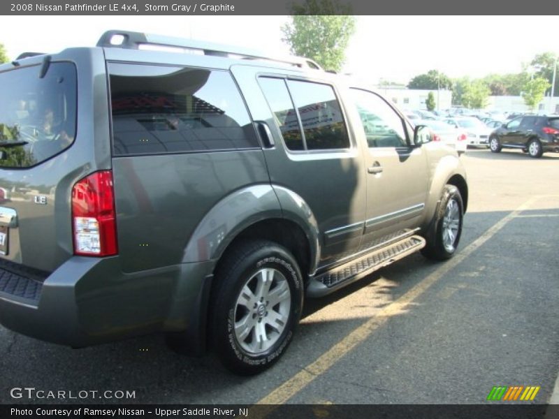 Storm Gray / Graphite 2008 Nissan Pathfinder LE 4x4