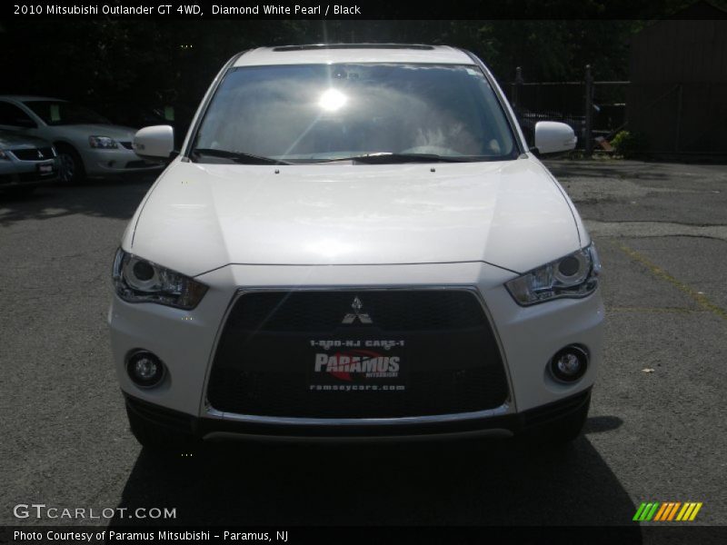 Diamond White Pearl / Black 2010 Mitsubishi Outlander GT 4WD