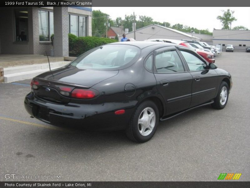 Black / Medium Graphite 1999 Ford Taurus SE