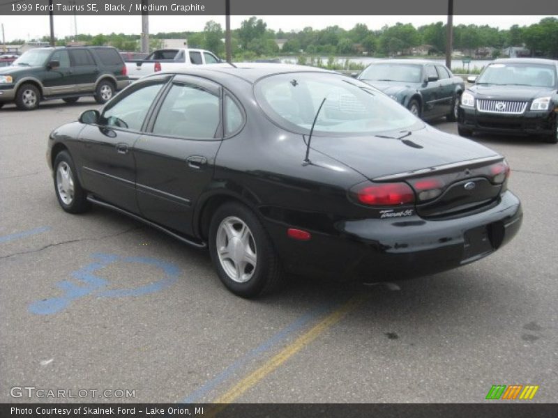 Black / Medium Graphite 1999 Ford Taurus SE