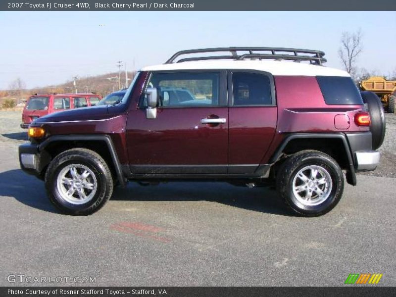 Black Cherry Pearl / Dark Charcoal 2007 Toyota FJ Cruiser 4WD