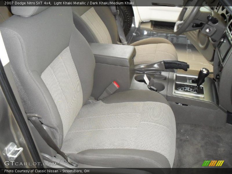 Light Khaki Metallic / Dark Khaki/Medium Khaki 2007 Dodge Nitro SXT 4x4
