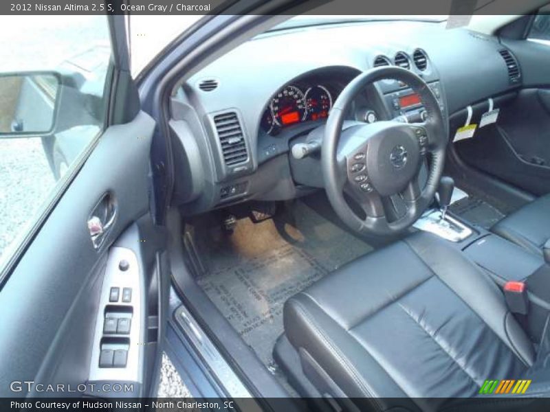  2012 Altima 2.5 S Charcoal Interior