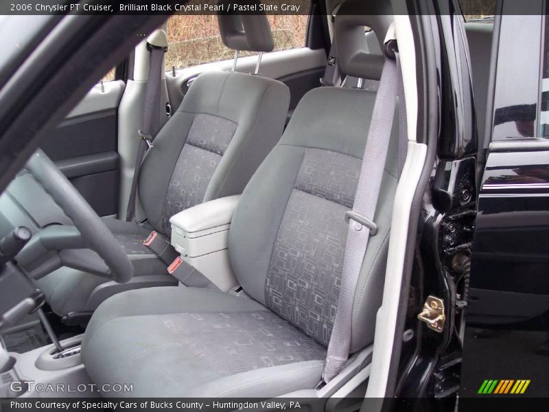 Front Seat of 2006 PT Cruiser 