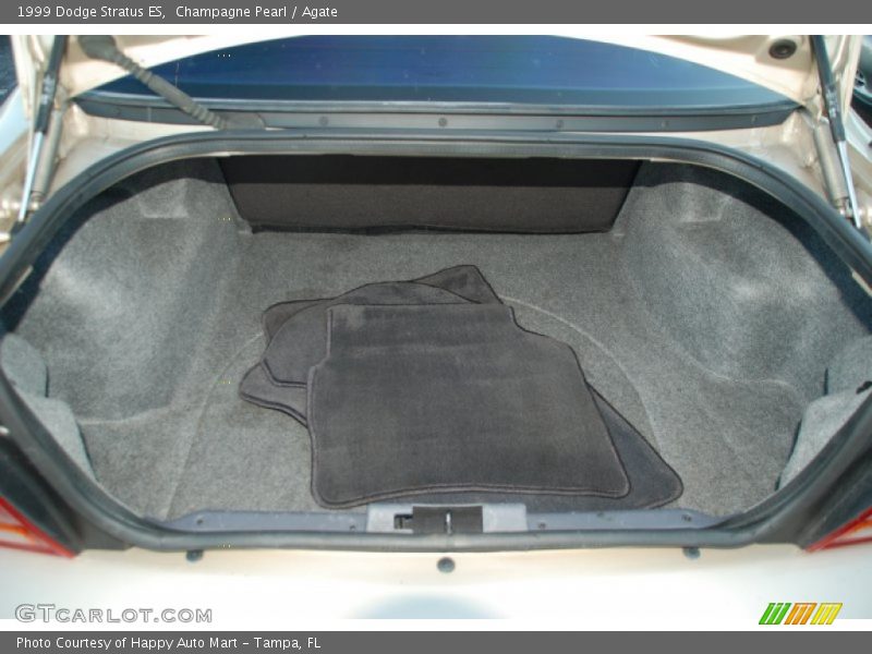  1999 Stratus ES Trunk