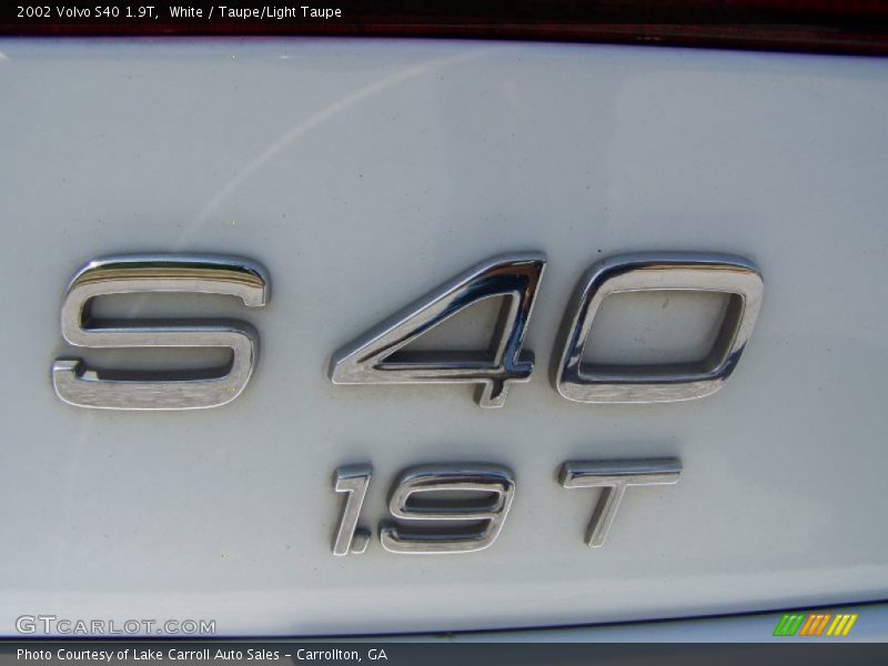  2002 S40 1.9T Logo