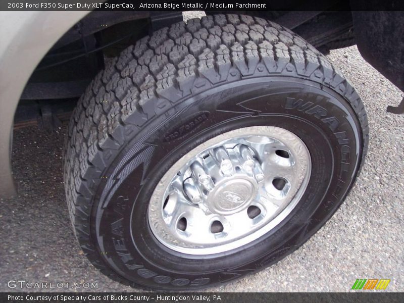 Arizona Beige Metallic / Medium Parchment 2003 Ford F350 Super Duty XLT SuperCab