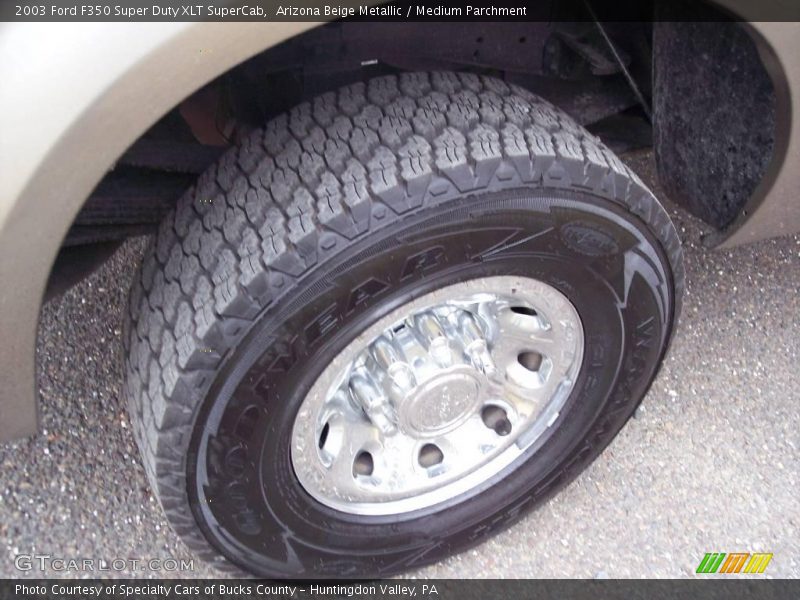 Arizona Beige Metallic / Medium Parchment 2003 Ford F350 Super Duty XLT SuperCab