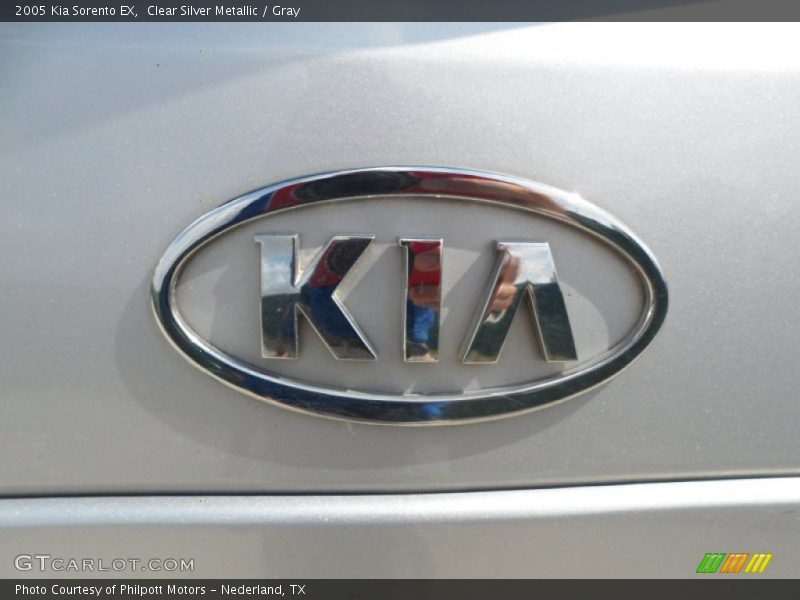 Clear Silver Metallic / Gray 2005 Kia Sorento EX