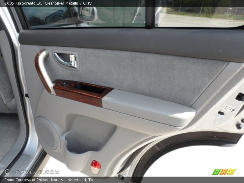 Clear Silver Metallic / Gray 2005 Kia Sorento EX