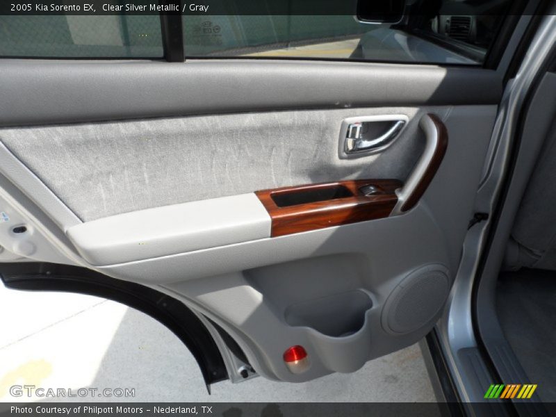 Clear Silver Metallic / Gray 2005 Kia Sorento EX