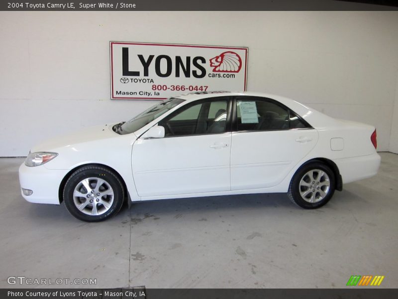 Super White / Stone 2004 Toyota Camry LE