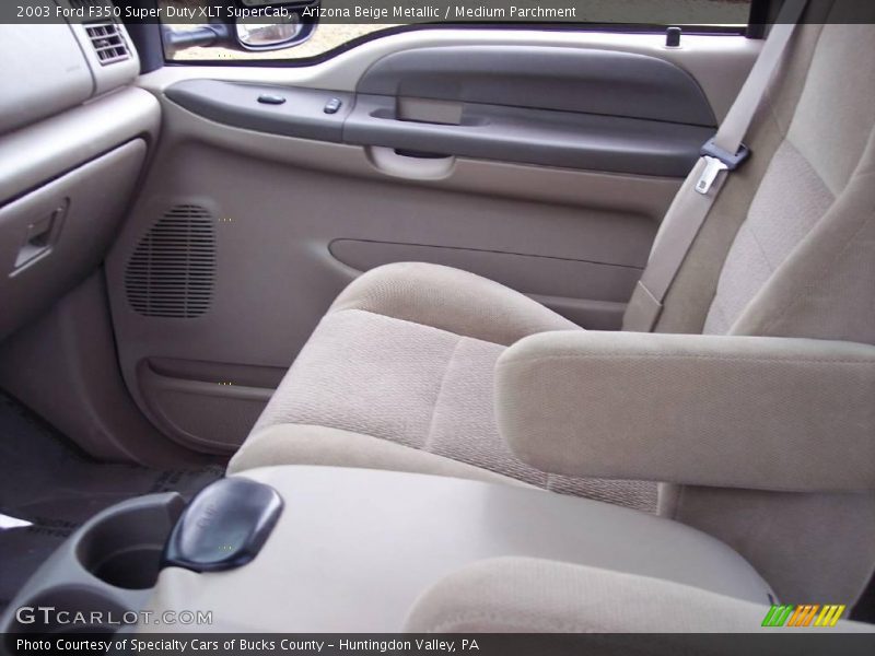 Arizona Beige Metallic / Medium Parchment 2003 Ford F350 Super Duty XLT SuperCab