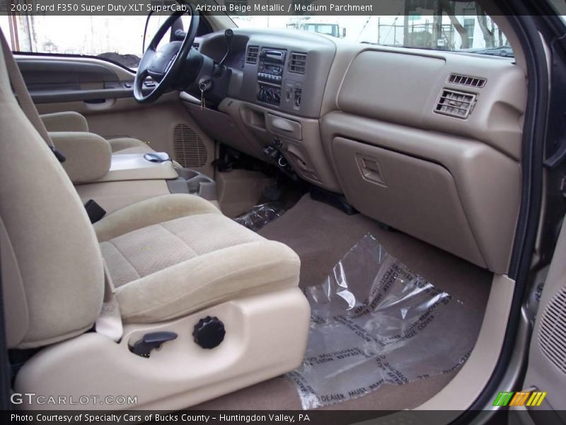 Arizona Beige Metallic / Medium Parchment 2003 Ford F350 Super Duty XLT SuperCab