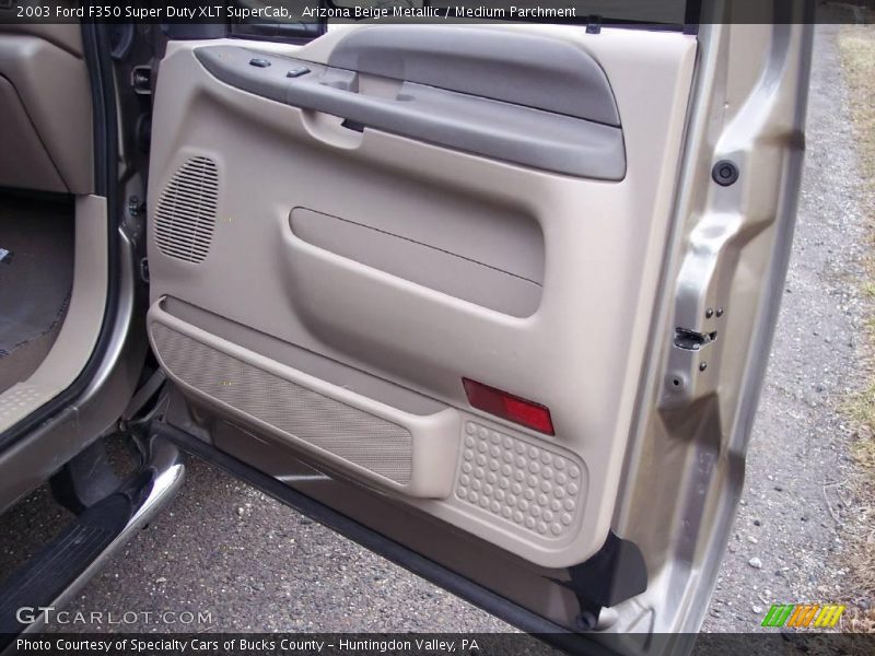 Arizona Beige Metallic / Medium Parchment 2003 Ford F350 Super Duty XLT SuperCab