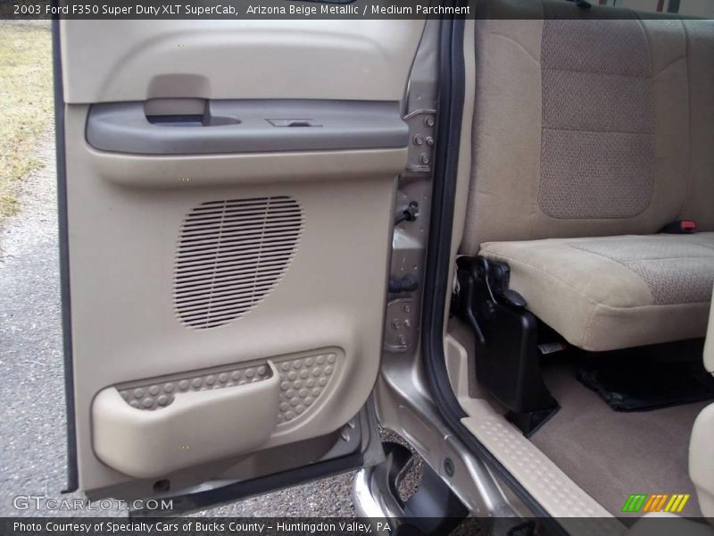 Arizona Beige Metallic / Medium Parchment 2003 Ford F350 Super Duty XLT SuperCab