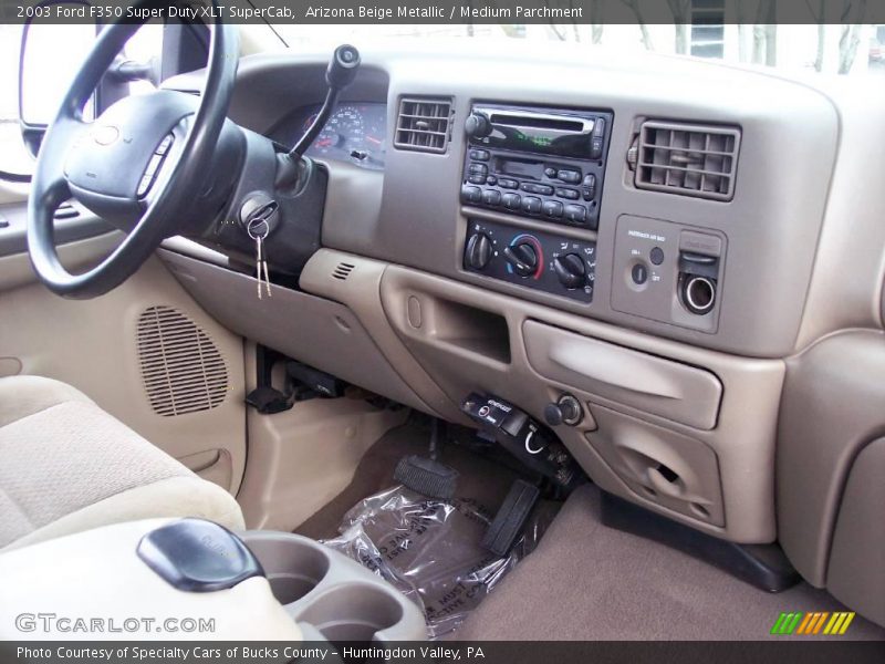 Arizona Beige Metallic / Medium Parchment 2003 Ford F350 Super Duty XLT SuperCab