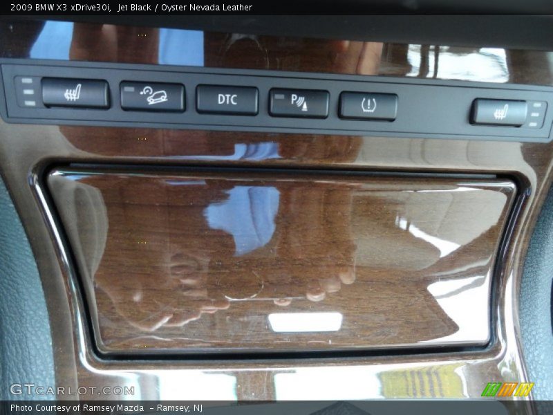 Jet Black / Oyster Nevada Leather 2009 BMW X3 xDrive30i