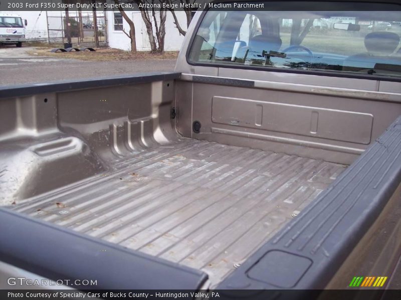 Arizona Beige Metallic / Medium Parchment 2003 Ford F350 Super Duty XLT SuperCab