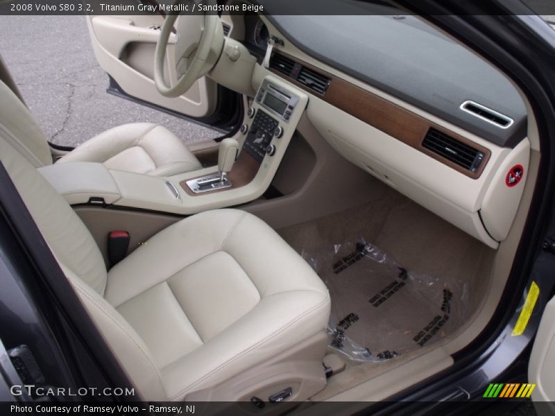 Titanium Gray Metallic / Sandstone Beige 2008 Volvo S80 3.2