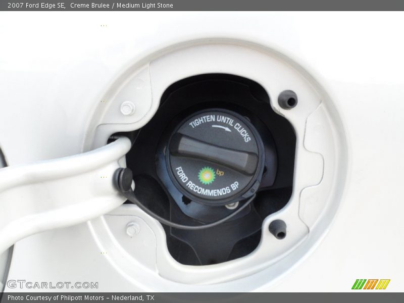 Creme Brulee / Medium Light Stone 2007 Ford Edge SE