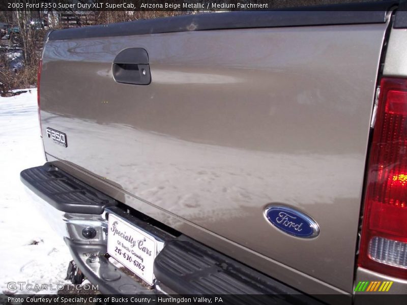 Arizona Beige Metallic / Medium Parchment 2003 Ford F350 Super Duty XLT SuperCab
