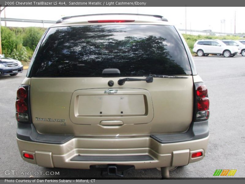 Sandstone Metallic / Light Cashmere/Ebony 2006 Chevrolet TrailBlazer LS 4x4