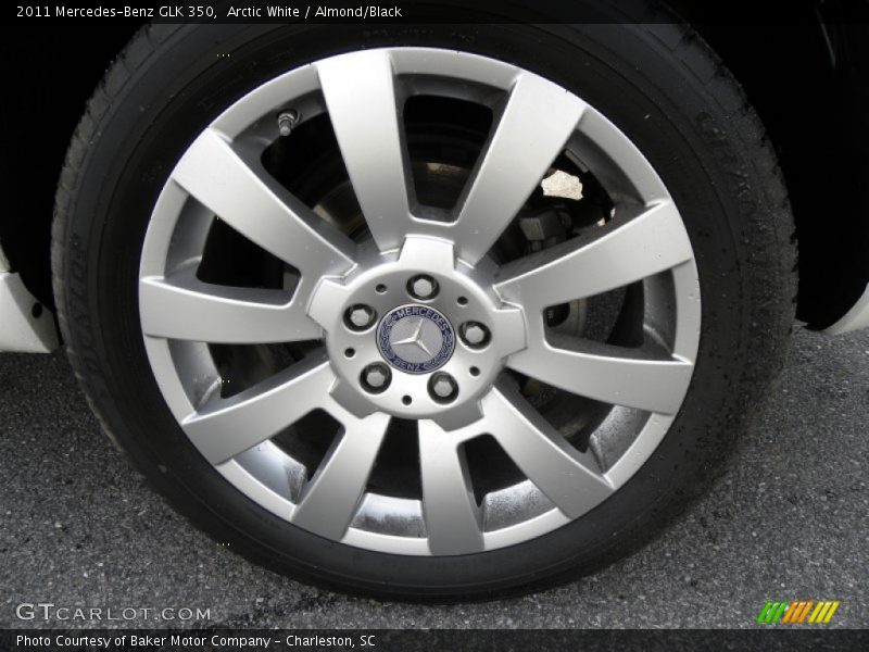 Arctic White / Almond/Black 2011 Mercedes-Benz GLK 350