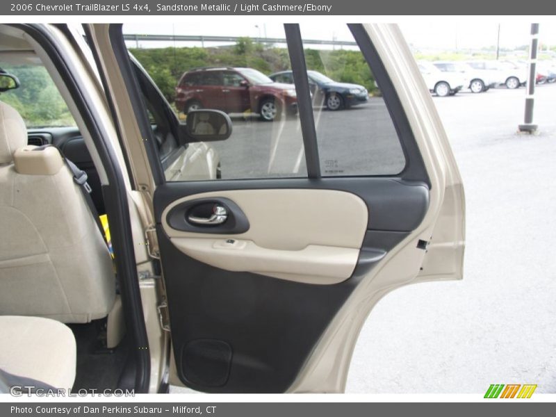 Sandstone Metallic / Light Cashmere/Ebony 2006 Chevrolet TrailBlazer LS 4x4