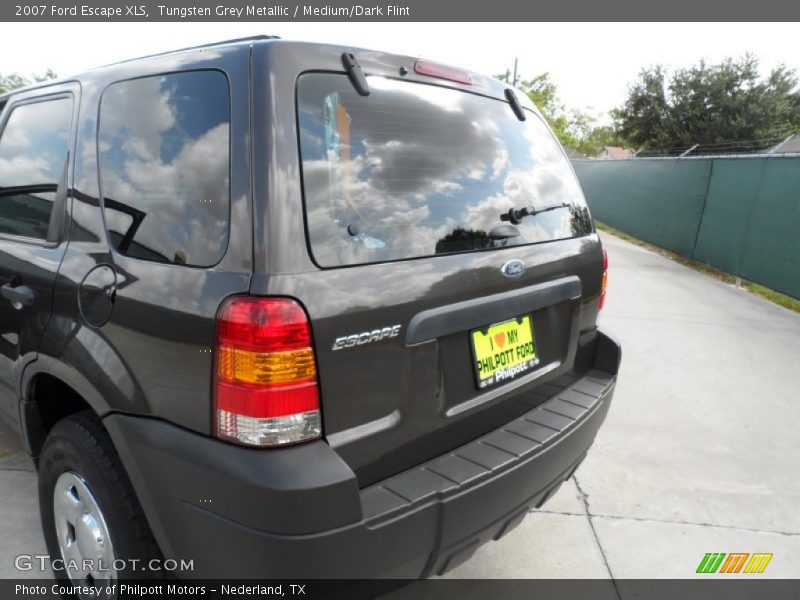 Tungsten Grey Metallic / Medium/Dark Flint 2007 Ford Escape XLS