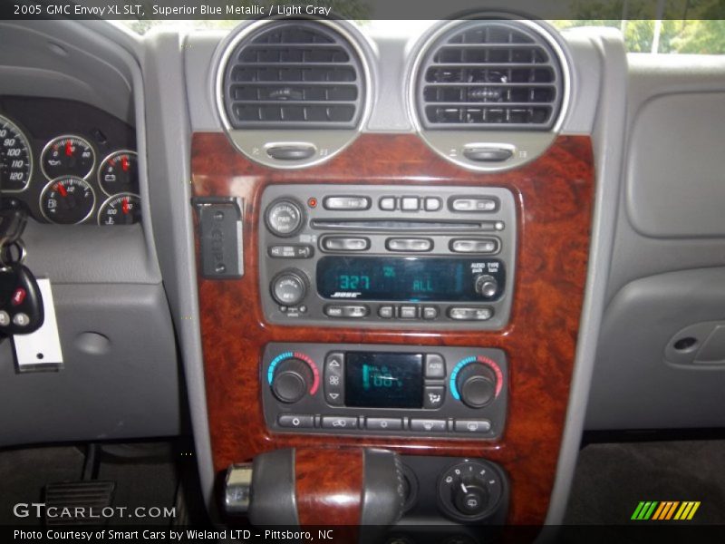 Superior Blue Metallic / Light Gray 2005 GMC Envoy XL SLT