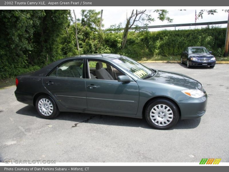 Aspen Green Pearl / Stone 2002 Toyota Camry XLE