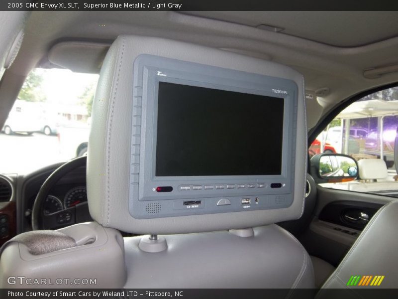 Superior Blue Metallic / Light Gray 2005 GMC Envoy XL SLT