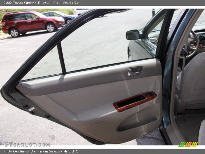 Aspen Green Pearl / Stone 2002 Toyota Camry XLE