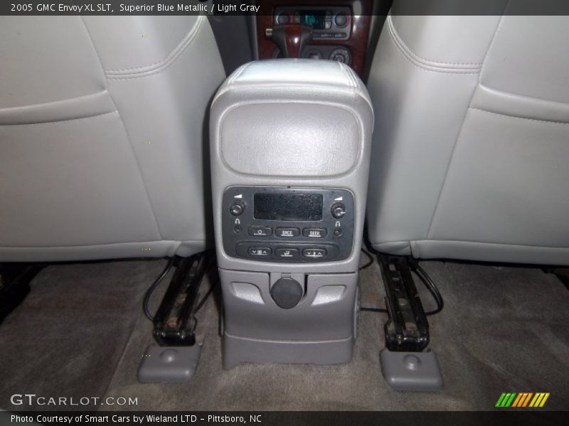 Superior Blue Metallic / Light Gray 2005 GMC Envoy XL SLT