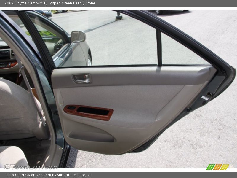Aspen Green Pearl / Stone 2002 Toyota Camry XLE