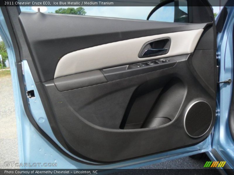 Door Panel of 2011 Cruze ECO