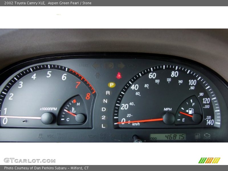 Aspen Green Pearl / Stone 2002 Toyota Camry XLE