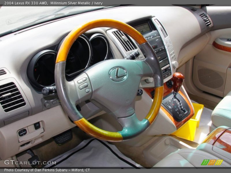 Millinnium Silver Metallic / Ivory 2004 Lexus RX 330 AWD
